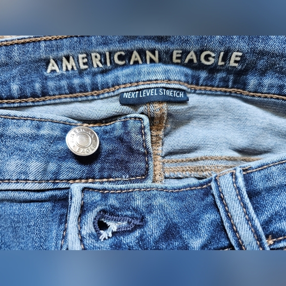 American Eagle Blue Kick Boot Crop Jeans, Size 4. New With Tags - Picture 8 of 12